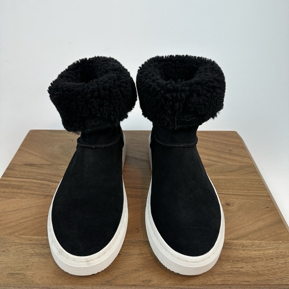 New Womens UGG Alameda Cuffable Boot‎ Suede Shearling Boots Size 11 M